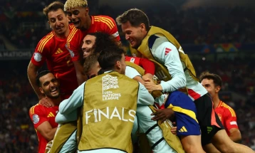 Spain survive France in 5-4 thriller to reach Nations League final