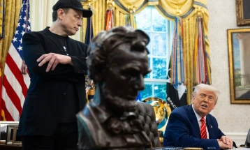 Për sot është caktuar bisedë telefonike Tramp- Mask