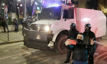 Përforcohen masat e sigurisë në Tiranë për ndeshjen Shqipëri - Serbi