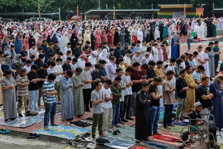 Најмалку 13 Иранци починале за време на аџилакот во Саудиска Арабија