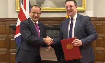 Newsmax: Mbretëria e Bashkuar investon 5 miliardë paund në Maqedoni, partneritet strategjik me efekt për mbarë rajonin