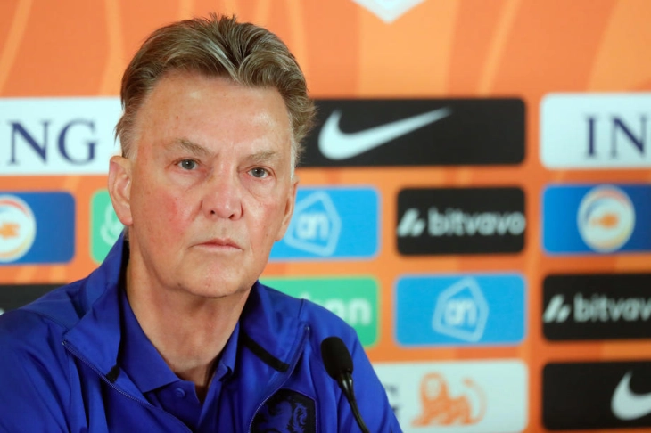 Ван Гал: Манчестер јунајтед е комерцијален, а не фудбалски клуб