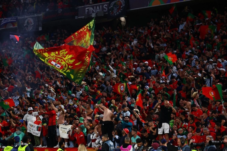 Навивач почина за време на финалето на Лигата на нации