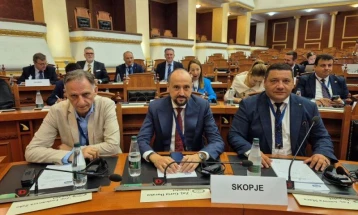 Пратениците Ристески, Битиќи и Демири на 12. Пленарна сесија на ПС на ПСЈИЕ во Тирана