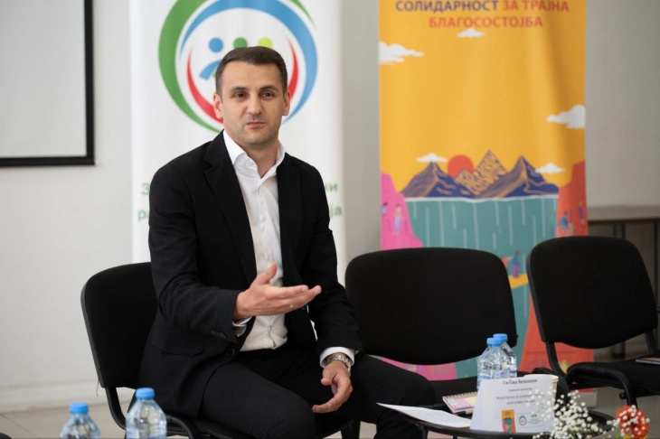 Велковски до социјалните работници: Вие не само што ги менувате животите на луѓето, вие го менувате духот на нашето општество