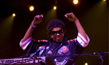 Ndërron jetë Slaj Stoun, legjenda që revolucionarizoi muzikën