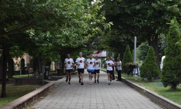 Ултрамаратонците тргнаа пеш од Велес до Лопушник, местото на погибјето на Рацин