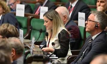 Deputetja Mimoza Musa në Konferencën e 73-të të KOSAK-ut në Varshavë