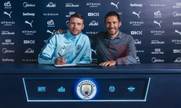 Mançester Sity nënshkroi me portierin Markus Betinelli