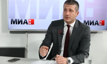 Perinski në mbikëqyrje të aktiviteteve ndërtimore në kanalizimin fekal vakum në Jurumleri