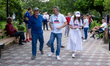 Општина Центар го почна караванот „Се гледаме во маало со Горан Герасимовски“ во населбата Капиштец