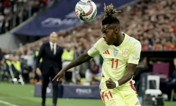 Баерн се вклучува во трката за Нико Вилијамс