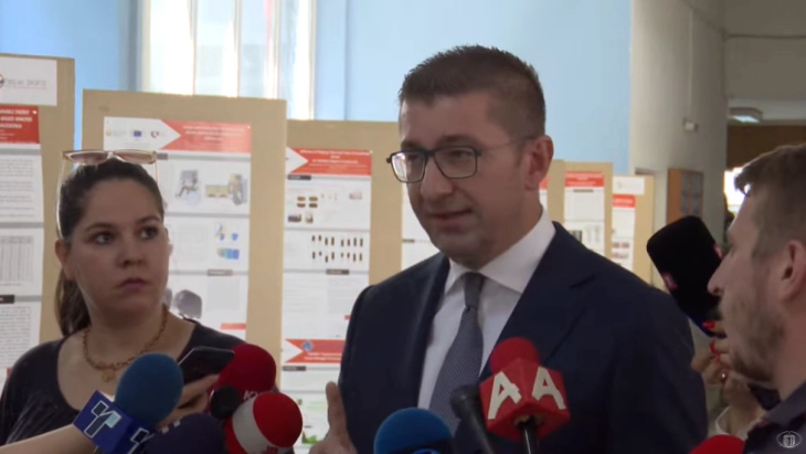 Any initiative for Siljanovska Davkova - Zhelyazkov meeting at NATO summit sidelines is acceptable: PM