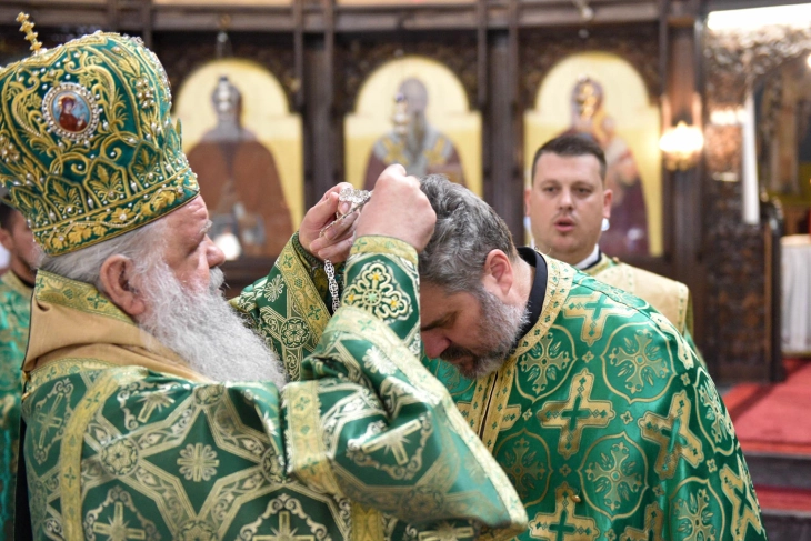 Архимандритот Георгиј нов дебарско-кичевски митрополит, наречението на Петровден, а епископската хиротонија и интронизацијата на Павловден во Охрид