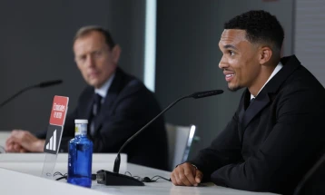 Александер – Арнолд: Доаѓањето во Реал е остварување на сонот