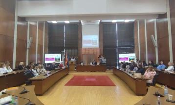 Monograph on Macedonian poetics and stylistics published