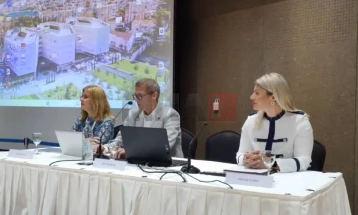 Zëvendësminitrja Trajkov nga Dubrovniku: Rruga drejt BE-së nuk është e lehtë, të tregojmë se i përkasim Evropës