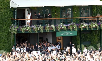 Wimbledon increases prize money by 7% to £53.5m total pot this year
