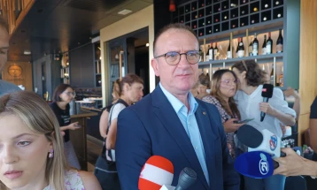 ASH: Mbyllja e kazinove ilegale online që mund të rihapen nga çdo cep i botës – teatër politik! Problemi i vërtetë janë kazinotë fizike