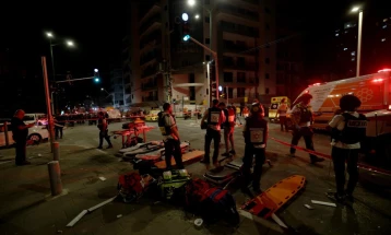 Death toll rises as Iran and Israel continue to trade strikes