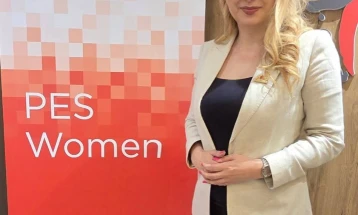 Колева од Форум на жени на СДСМ на настан на Форум на жени на Партијата на европските социјалисти во Малта 