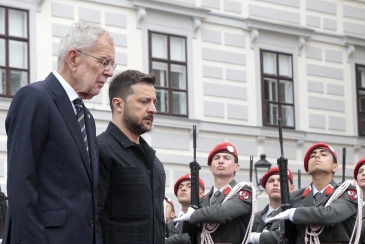 Zelenski në Vjenë u takua me Belenin dhe Shtokerin