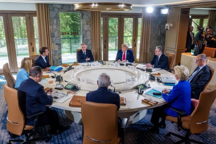 Трамп не го напуштил самитот на Г7 поради конфликтот меѓу Израел и Иран, го обвинува Макрон за лажно претставување на работите