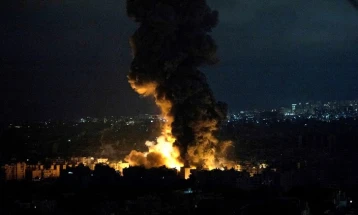 Shpërthime të fuqishme jehuan në Jerusalem dhe Tel-Aviv pasi që Irani lansoi raketa