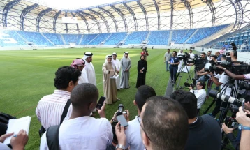 Ал-Наср го отпушти извршниот директор Мајед Ал-Сорур, тој ќе го тужи клубот