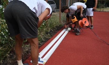 Стефковски: Започнавме со изградба на нови осум спортски терени