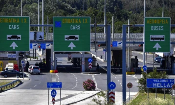 Traffic: No delays at border crossings