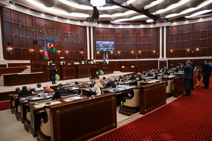 Delegacioni i Kuvendit mori pjesë në Asamblenë e 65-të të Përgjithshme të PABSEK në Baku