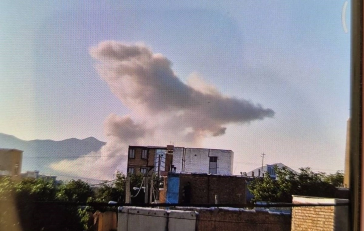 Израел го бомбардираше нуклеарниот реактор во Арак и нуклеарната постројка во Натанц