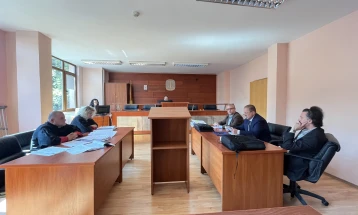 Përfundoi gjykimi i kryetarit të komunës së Strugës për emërimin e drejtorëve në shkollat në Llabunishtë, Ladorisht dhe Podgorcë, nesër shqiptimi i aktvendimit