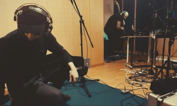 Слушачка промоција на албумот Омерагиќ и Спировски - (слобода)