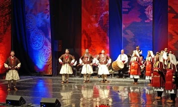 „Ритамот на душата, бојата на традицијата“ - концерт на Ансамблот „Танец“ во Тетово