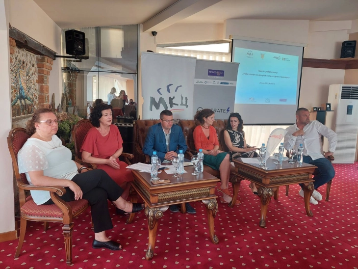 Во Битола се одржа работилница „Работникот во фокусот на праведната транзиција“