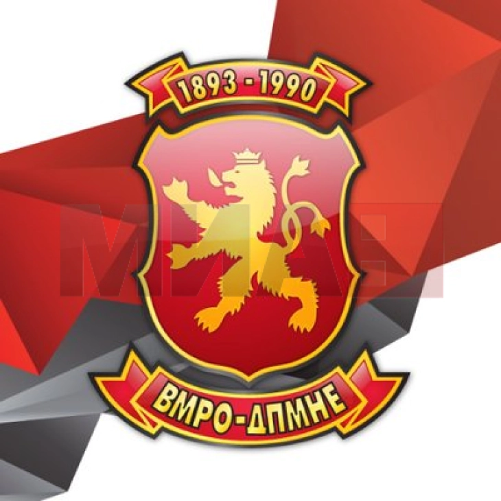 VMRO-DPMNE: Kur flet Filipçe, përhapet aroma e regjimit të vjetër të Zaevit