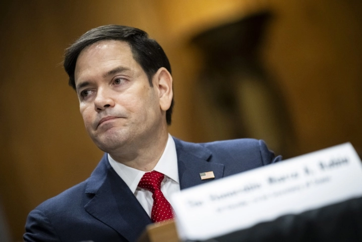 Рубио го предупредува Иран да не го затвора Ормускиот теснец додека растат тензиите