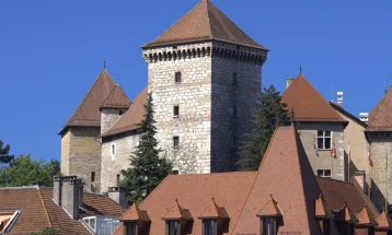 Француската „Венеција на Алпите“ - малку позната за туристите