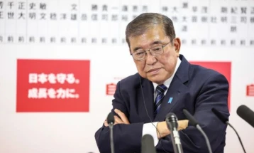 Јапонскиот премиер го откажа учеството на самитот на НАТО