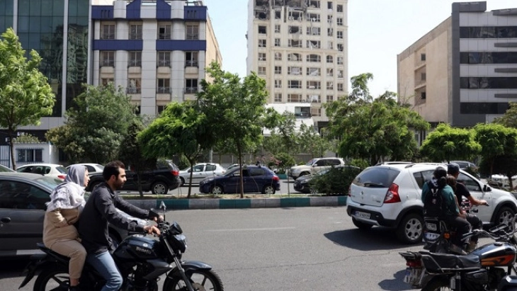 Израел напаѓа позиции на Иранската револуционерна гарда во Техеран