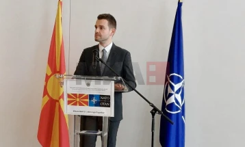 Ministri Mucunski në Samitin e NATO-s në Hagë