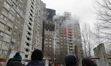 Три лица загинаа во ноќните руски напади врз североисточниот дел на Украина