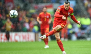 Сопственикот на Кардиф ја отфрли првичната понуда од Бејл