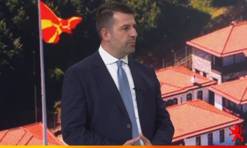 Томовски: Владата продолжува да издвојува средства онолку колку што е потребно за настраданите лица од Кочани да добијат соодветни услови и да не бидат изложени на додатни трошоци