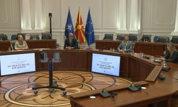 Панел-дискусија по повод една година Влада „Ги градиме темелите на промените. За твоето време кое доаѓа“ (во живо)