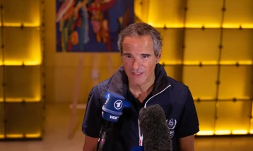 Гроси го повика Арагчи на соработка за иранската нуклеарна програма