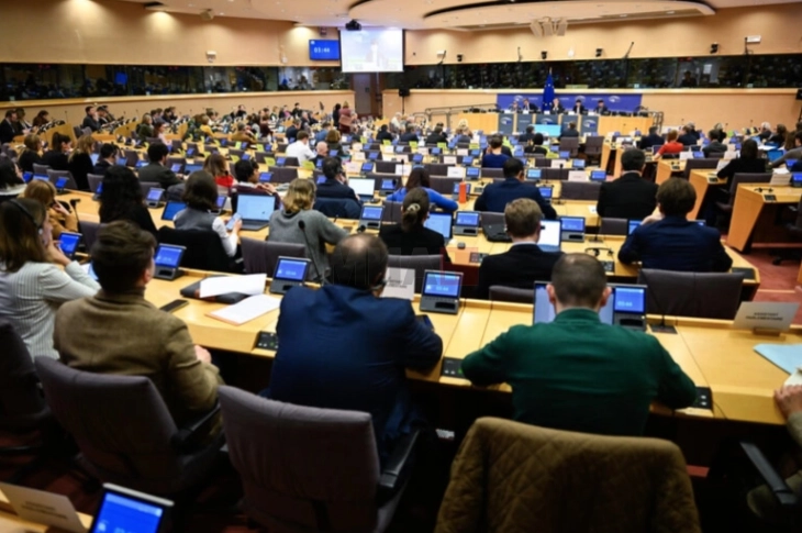 Mickoski për raportin e Vajc:  E kaluam pengesën e parë, raporti pritet të prezantohet në seancë plenare mes 7 dhe 17 korrikut