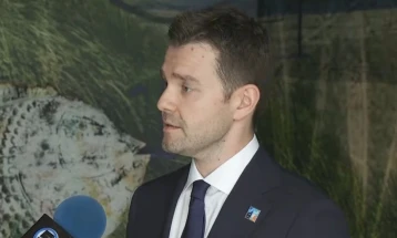 Mucunski nga Haga: Stabiliteti i Ballkanit Perëndimor më së lehti do të sigurohet përmes integrimit evropian të tërë rajonit